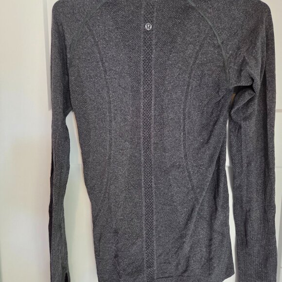 Lululemon Swiftly Tech Long Sleeve Crew - Picture 4 of 4